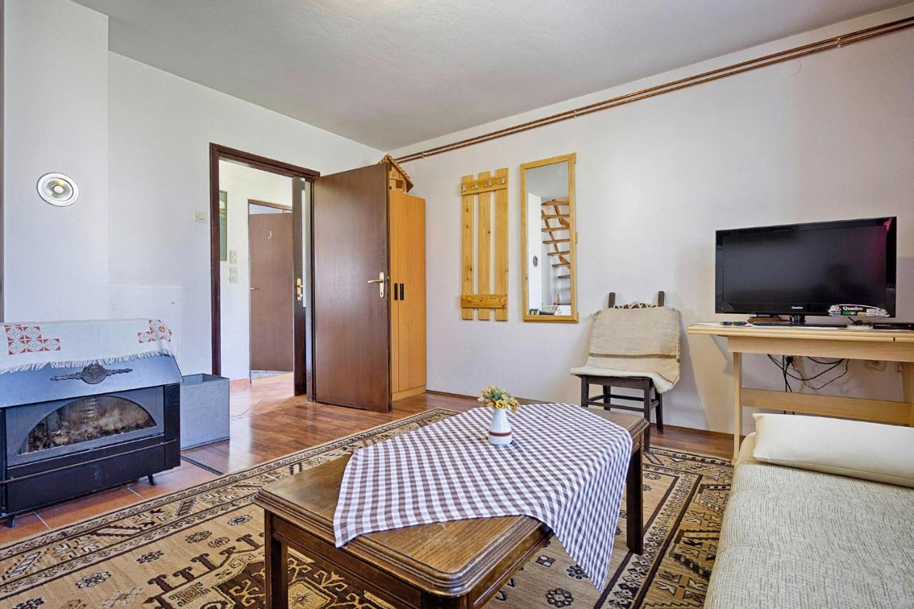 Milan In Rastovaca Villa Eksteriør billede